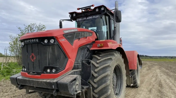 Cognitive Pilot выпустила 100 беспилотных тракторов