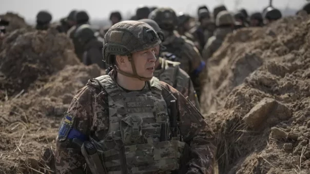 Украинский генерал Сырский признал, что российскую линию обороны трудно преодолеть