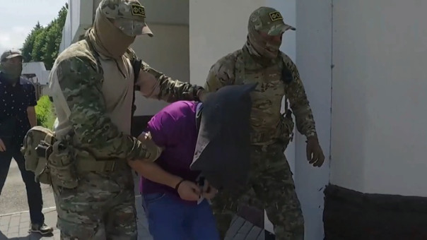 ФСБ задержала жителя Кабардино-Балкарии, пытавшегося примкнуть к националистам