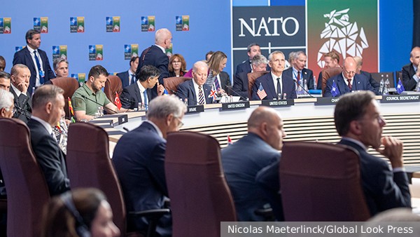 Консолидация Запада становится его проблемой