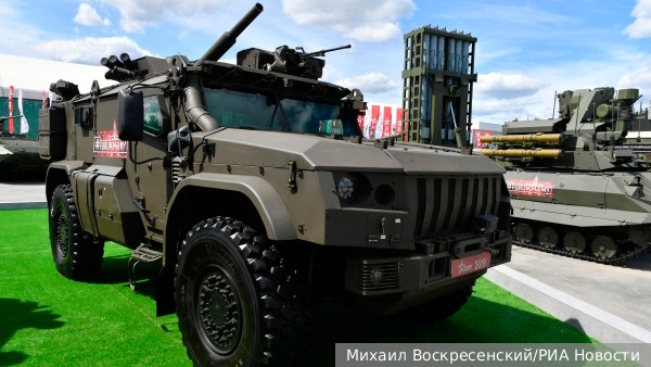 Ростех отправил в войска экспериментальную партию самоходных минометов «Дрок»