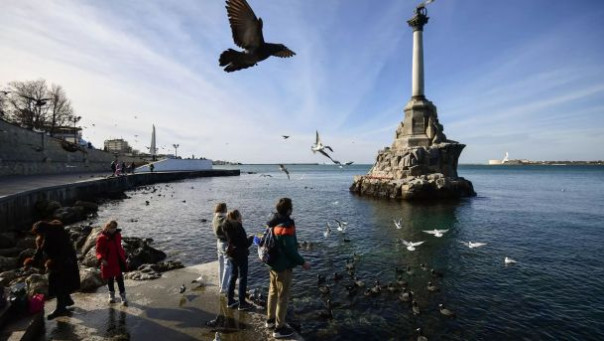 "Либо провокация, либо деградация": Развожаев заявил об увольнении чиновника после закупки автомобиля на 12 млн рублей