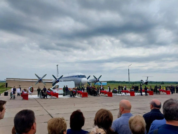 В Иванове простились с летчиками сбитого «вагнеровцами» ИЛа-22