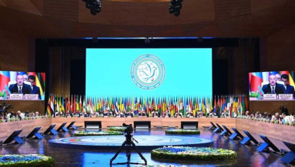 Бакинский форум намерен деколонизировать Францию