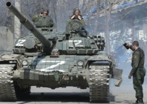 «Если сломаны руки — грызи рычаг зубами». Боевые будни донецких танкистов