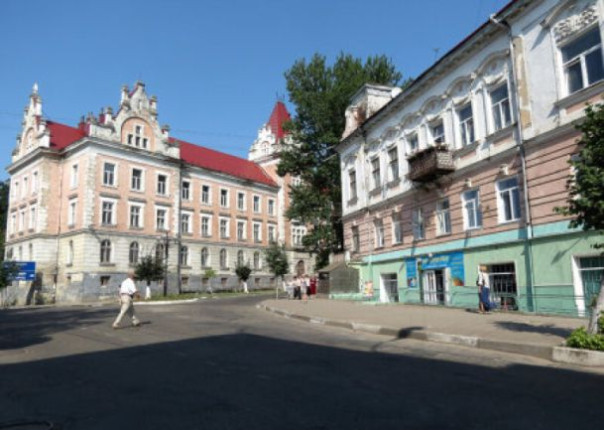 Администраторы львовских телеграм-каналов передали данные уклонистов военкоматам