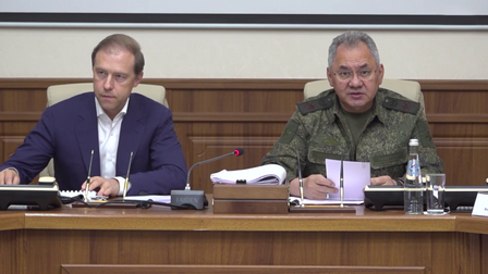 Шойгу и Мантуров провели совещание по гособоронзаказу