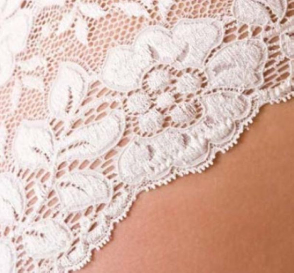 О кружевных трусах