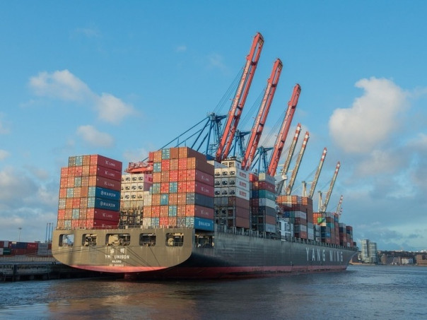 Первое судно вышло из Одессы по открытому Киевом коридору