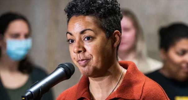 Член городского совета Чикаго обнародовала план борьбы с насильственными преступлениями: попросить банды ограничить перестрелки исключительно ночью