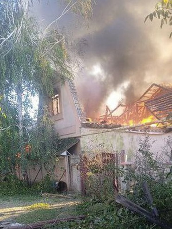 В Донецке погиб мужчина. Ранены женщина и ребёнок