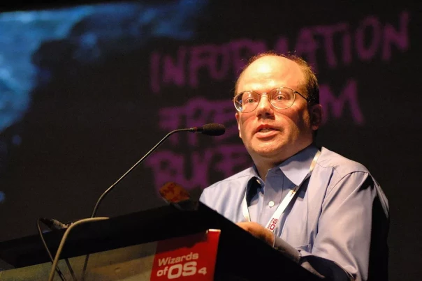 Соучредитель Википедии о том, как устроена главная интернет-энциклопедия