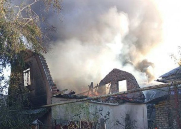 В Донецке погиб мужчина. Ранены женщина и ребёнок