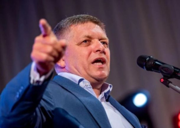 В Словакии анонсировали прекращение поставок вооружения Украине