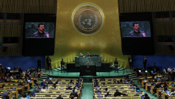 Зеленский и пустота: об «утопающем» на Генассамблее ООН. Валентин Богданов