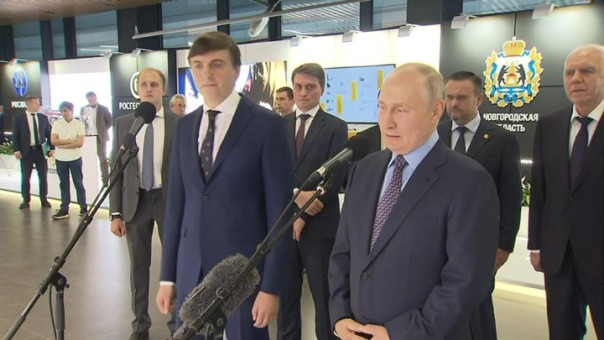 Путин принял участие в открытии Технопарка профессионального образования и встретился с победителями Чемпионата высоких технологий