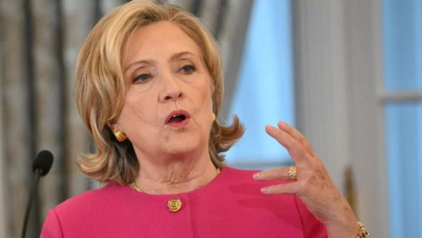 В Кремле обвинили Клинтон в подмене понятий после ее слов о Путине и НАТО