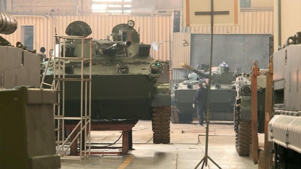 Новые боевые машины пехоты поступили на вооружение