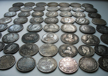 Продажа серебряных раритетных монет: путеводитель по нумизматике