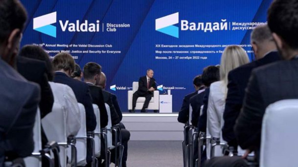 Путин, Валдай-2023: "Гегемон потерял чувство меры и реальности - вы кто такие вообще? - протрите глаза, эпоха колониализма закончилась"