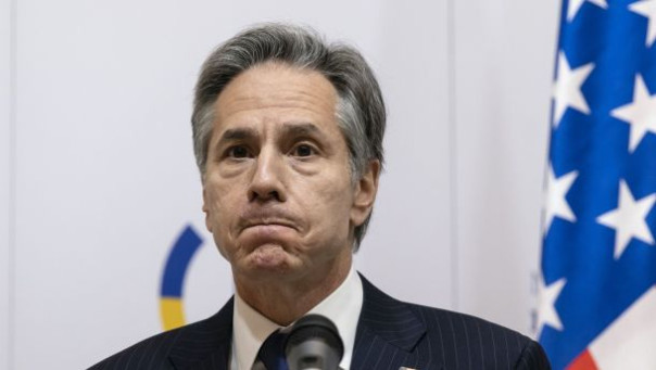 Самолет госсекретаря США приземлился в Израиле