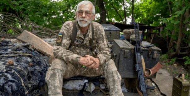 В бой идут одни старики: на Украине собрались мобилизовать 65-70-летних мужчин