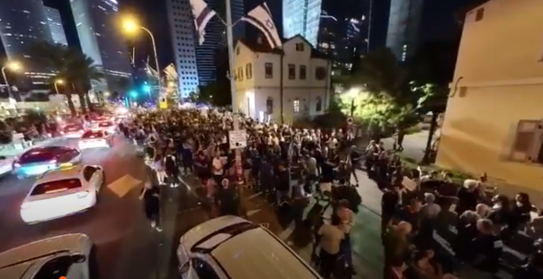 В Израиле начались забастовки. Евреи требуют капитуляции перед Палестиной