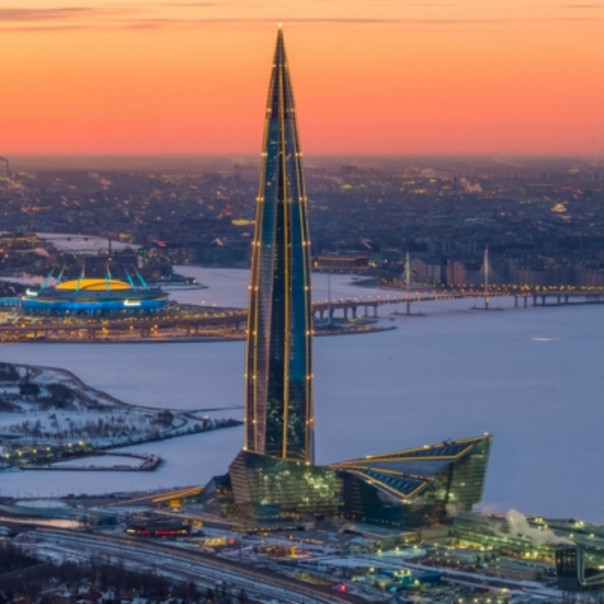 Украина не Россия или На кого тявкает хуторская моська