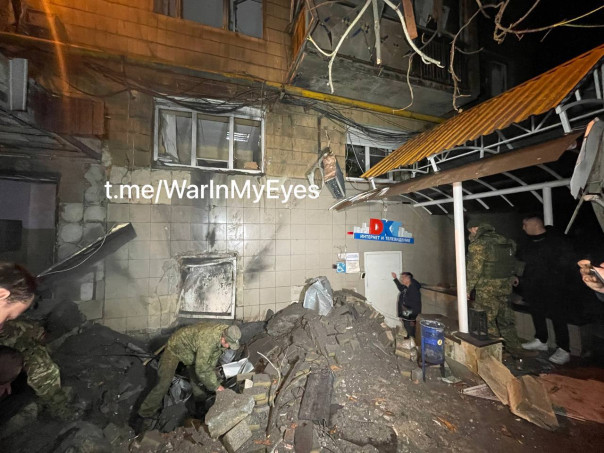 Украинские боевики обстреляли Донецк кассетными боеприпасами — в Калининском районе поврежден жилой дом