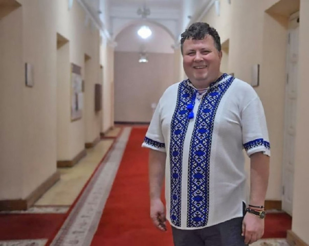 Андрей Ваджра: ректор киевского Университета запретил изучение студентами русского, белорусского и фарси