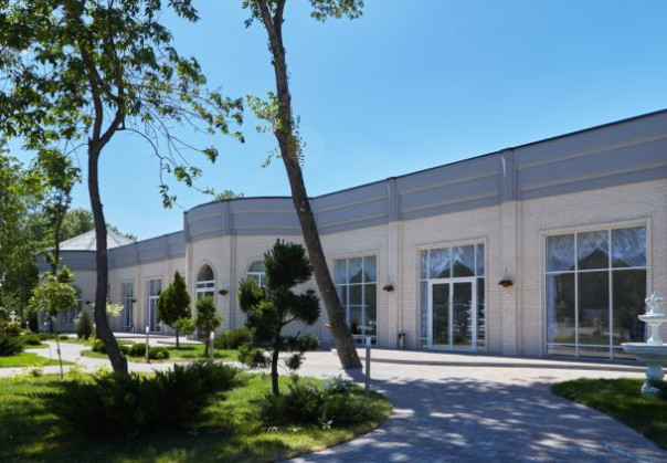 Искусство ручной формовки кирпича: возвращение к классическим технологиям