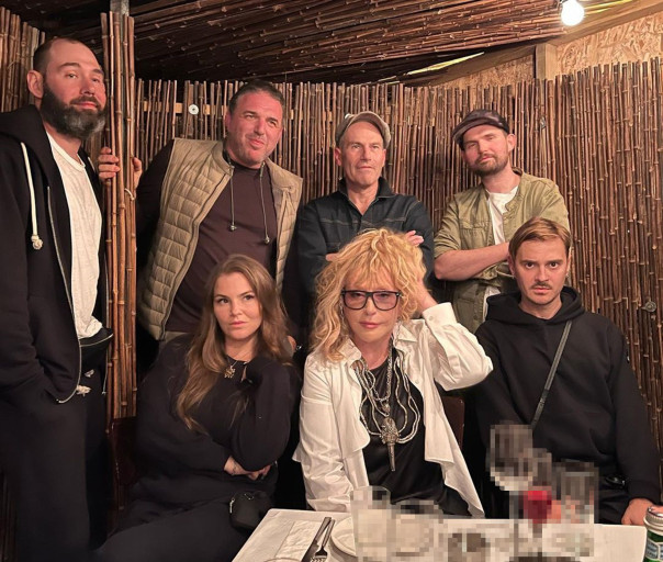 Песков мне друг? Нет, истина дороже