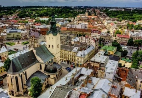 В львовской больнице раненому ВСУшнику не позвали медсестру. Говорил по-русски