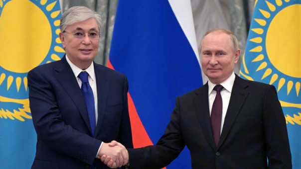 Путин уверен в будущем отношений России и Казахстана