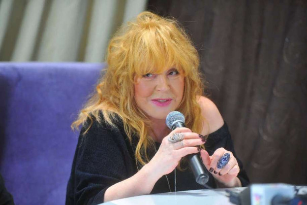 Приехавшая в Россию Пугачева планирует  вернуться на сцену за 500 тысяч долларов