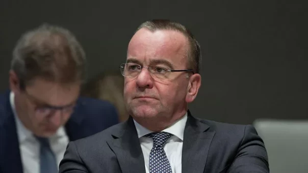 Зачастили. Министр обороны Германии Писториус прибыл с необъявленным визитом в Киев - FAZ