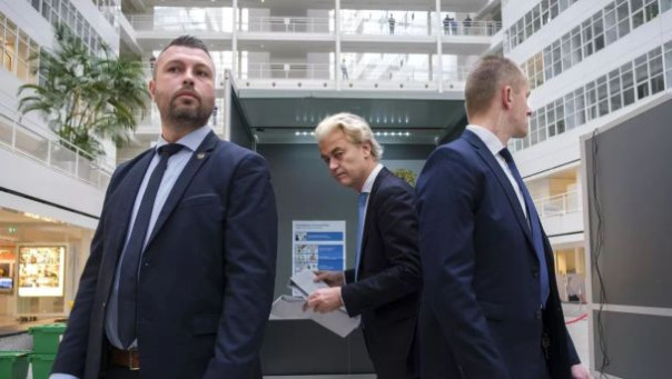 Путин опять победил. На этот раз в Нидерландах