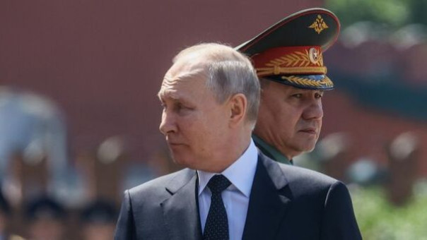 "Прямая директива Путина" определила главную особенность СВО - экс-аналитик ЦРУ