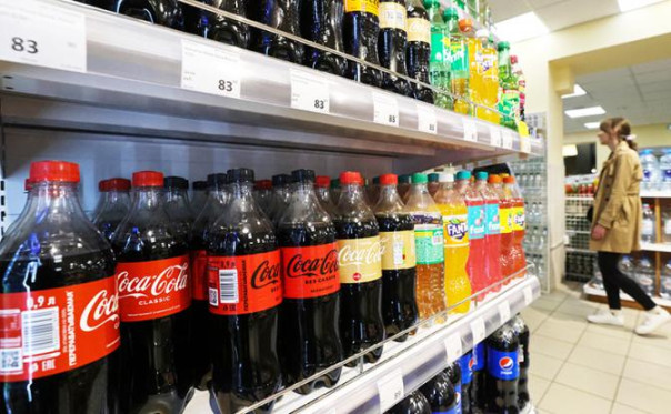 «И снова здравствуйте». Ушедшая с российского рынка Coca-Cola вновь регистрирует товарные знаки в РФ
