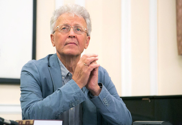 Валентин Катасонов: «Великая Америка закончится с Джо Байденом»