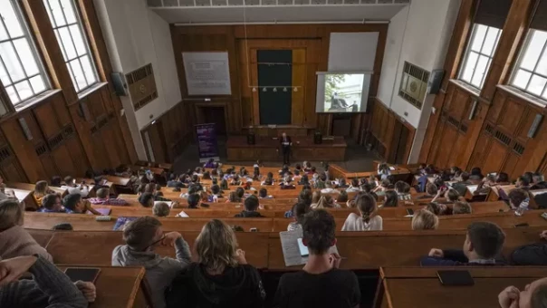 Западное образование – база западного поражения