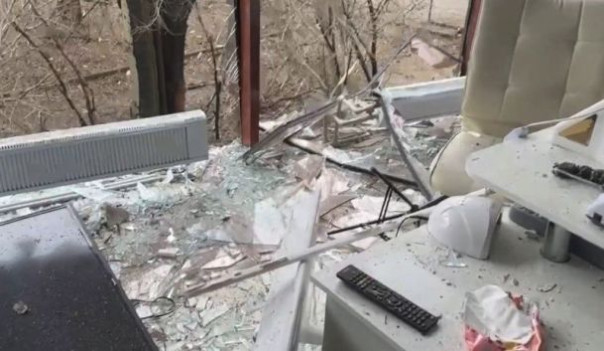 ВСУ нанесли удар по салону красоты в центре Донецка, ранены женщины и подросток