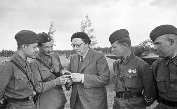 Неизвестный СССР — культурная революция: Суворова и Кутузова вернул из небытия Сталин