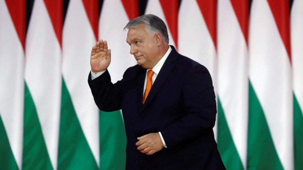 Politico: Венгрия предложила оригинальный вариант выделения денег Украине