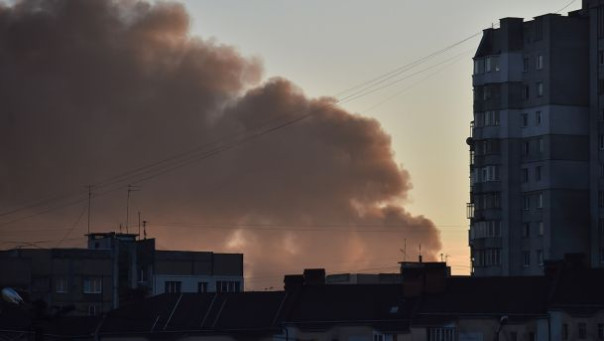 Сильные взрывы прогремели в Киеве и Павлограде