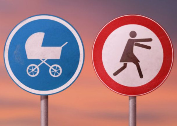 Минюст России начал готовить запрет в стране идеологии чайлдфри