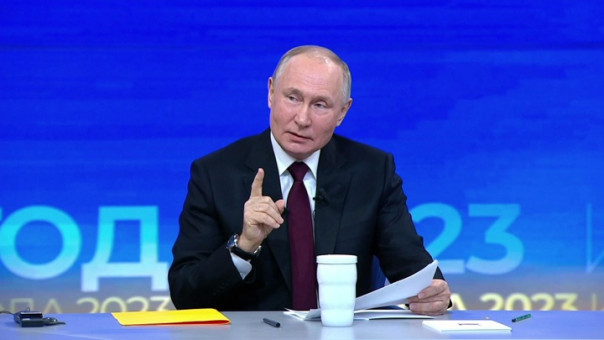 Тяжело у них с экспертами по России: о реакции западных СМИ на «Итоги года» с Владимиром Путиным. Владимир Корнилов