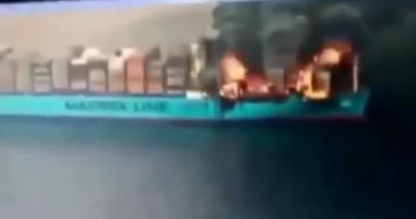 Ночью йеменскими хуситами был захвачен и атакован с помощью БПЛА болгарский сухогруз, направлявшийся в Израиль