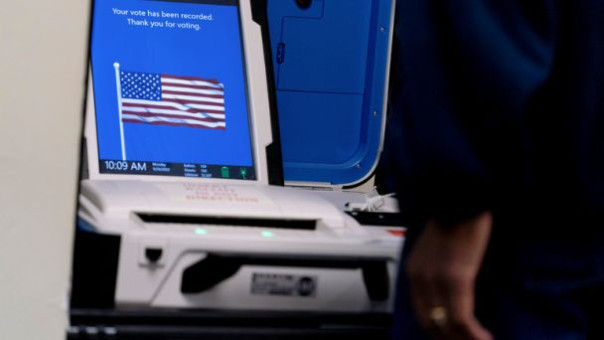 Guardian: люди по всему миру разочарованы в демократии — выборы в 2024 году это покажут