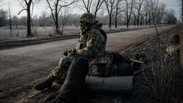 Как Запад пытается мотивировать украинцев к дальнейшему самоуничтожению